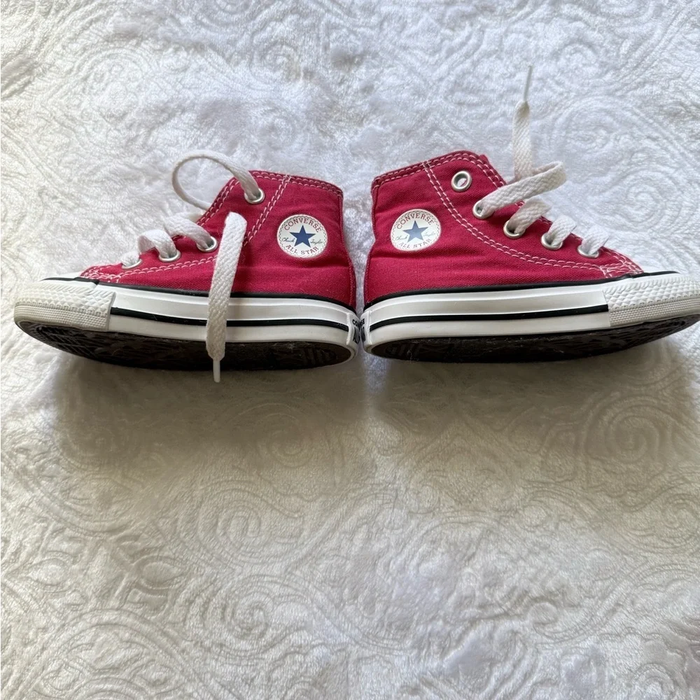 Converse Chuck Taylor Infant Red High Top Sneakers Size 4